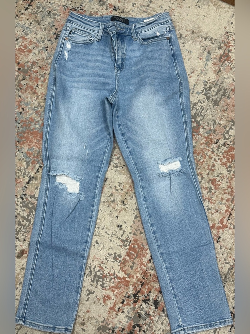 Judy Blue Medium Blue Distressed Straight Leg Jeans
